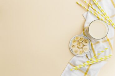 Śniadaniowy koktajl bananowy – na wynos